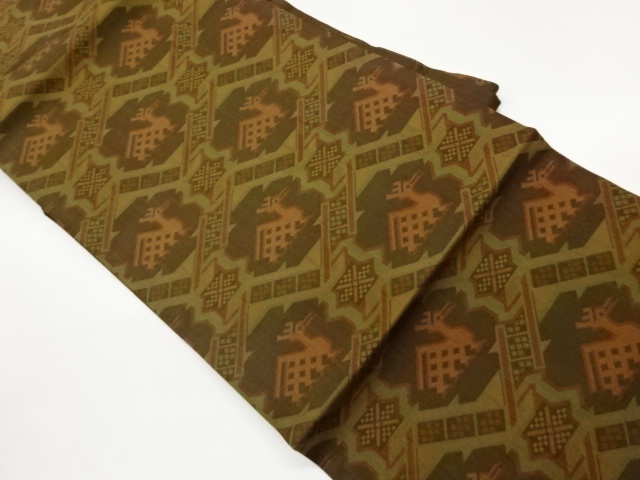 Nagoya obi woven with Arisugawa pattern